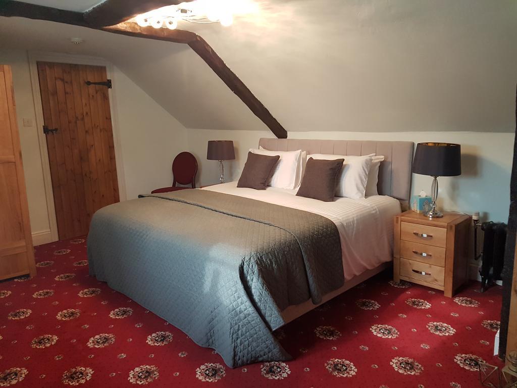 Guest house Churston Court