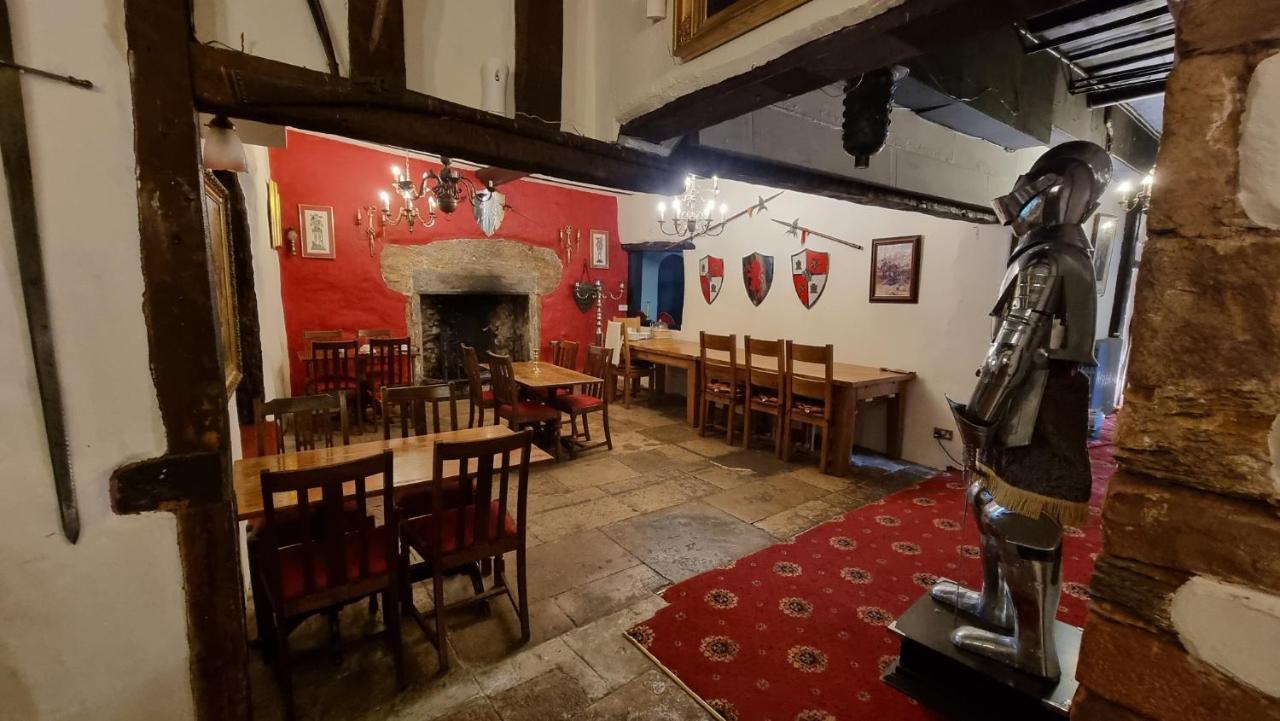 Guest house Churston Court