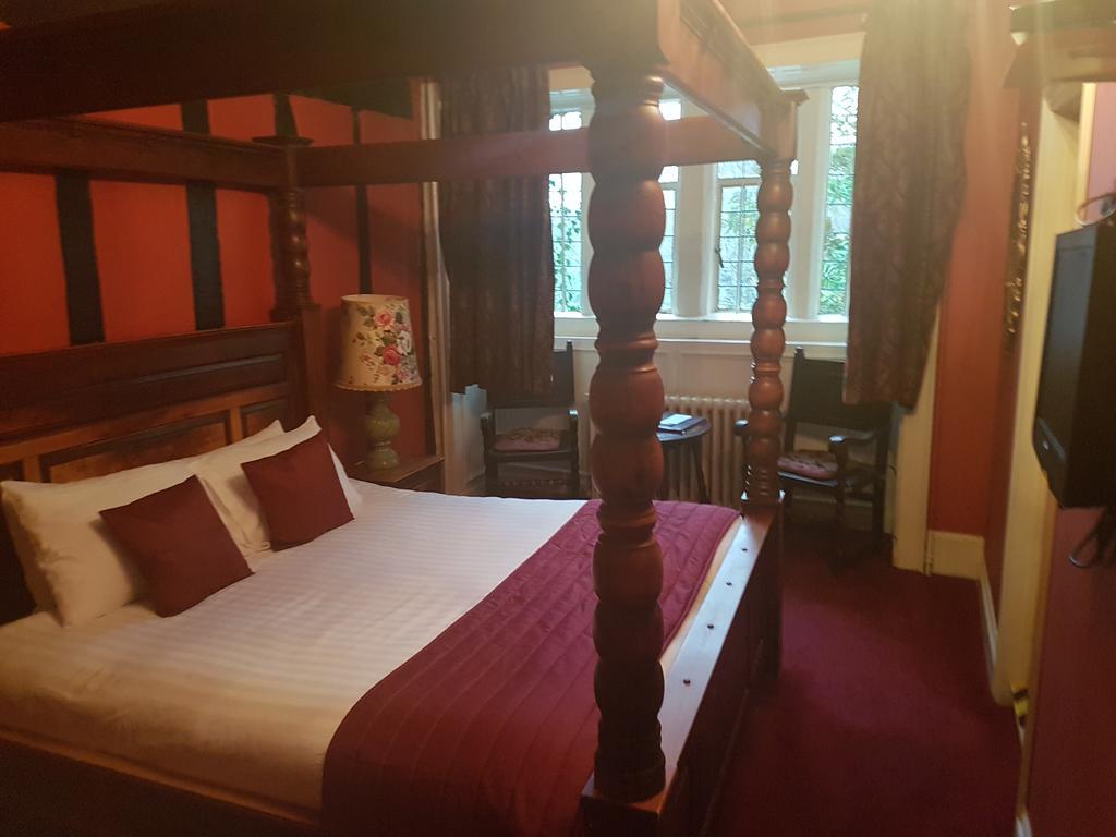 Churston Court Guest house 3*